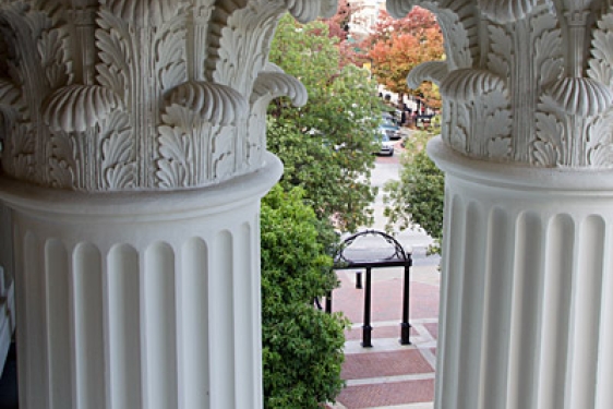 UGA arch, with capitals and fall foliage 