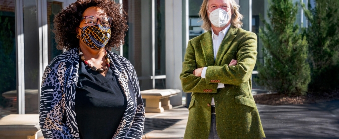 photo man and woman with masks, outdoors